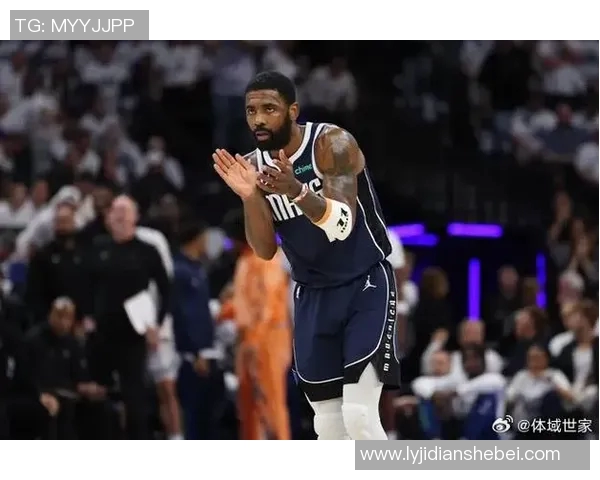 303快船与独行侠激战正酣球迷期待精彩对决与逆转时刻